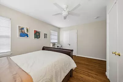 5611 Whitehaven, Bellaire, TX 77401 - Photo 28