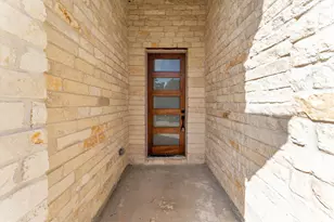 13405 Raintree Dr, Montgomery, TX 77356 - Photo 6