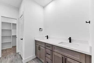 13405 Raintree Drive, Montgomery, TX 77356 - Photo 26