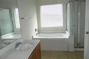 11520 Jacinth Ct, Houston, TX 77066 - Photo 6