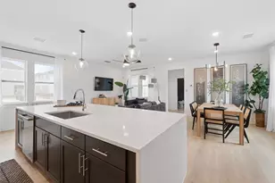 2305 Via Laura Ln, Houston, TX 77051 - Photo 4