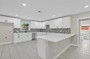 206 Mockingbird Ln, Pasadena, TX 77502 - Photo 8
