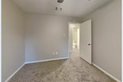 3418 Creek Manor Drive, Houston, TX 77339 - Photo 14