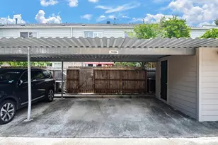 7459 Brompton St, Houston, TX 77025 - Photo 24