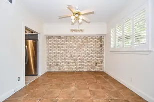 7459 Brompton St, Houston, TX 77025 - Photo 12