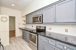 7459 Brompton St, Houston, TX 77025 - Photo 8