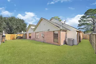 1106 St John Dr, Pearland, TX 77584 - Photo 16