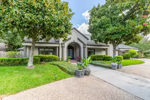 12 Bayou Bend, Beaumont, TX 77706 - Photo 2