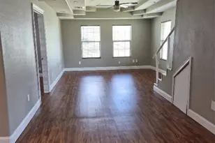 209 Florence St, Orange, TX 77630 - Photo 8