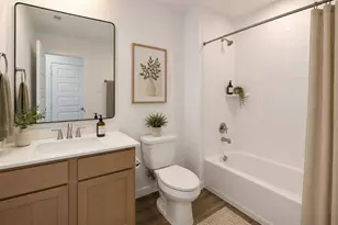 10321 Lancaster Frst Ln, Houston, TX 77051 - Photo 4