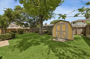 15403 Woodcote Ct, Houston, TX 77062 - Photo 30