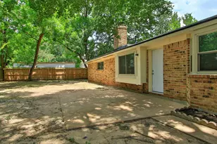 9726 John Bank Dr, Spring, TX 77379 - Photo 30