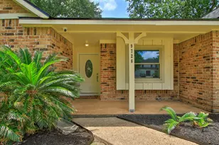 9726 John Bank Dr, Spring, TX 77379 - Photo 2