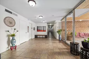 505 Westcott St, Houston, TX 77007 - Photo 2