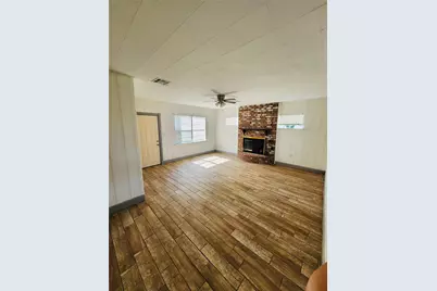 2 High Street, Baytown, TX 77520 - Photo 6