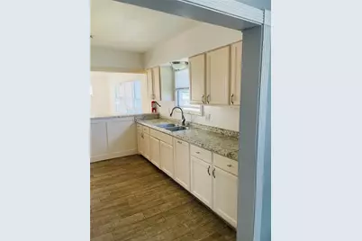 2 High Street, Baytown, TX 77520 - Photo 4