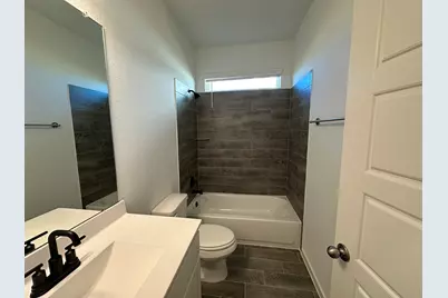 13623 Lago Vista Drive, Iowa Colony, TX 77583 - Photo 18