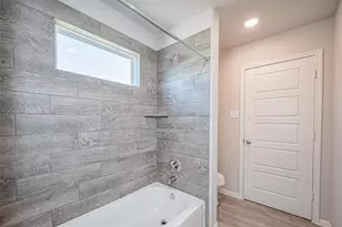 750 Marion Pl Dr, Dayton, TX 77535 - Photo 22