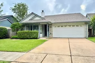 2018 Creek Valley Ln, Sugar Land, TX 77478 - Photo 2