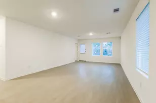 15242 Abella Dr, Conroe, TX 77316 - Photo 6