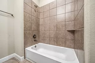 9908 Prairie House Ln, Houston, TX 77080 - Photo 20