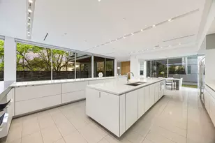 4616 Oleander St, Bellaire, TX 77401 - Photo 24