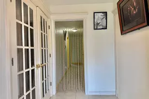 8911 Lazy River Ln, Houston, TX 77088 - Photo 2