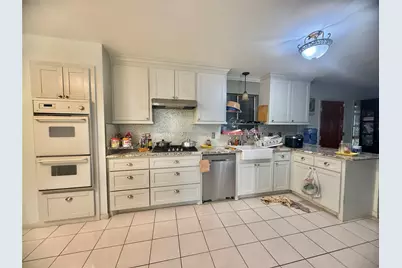 8911 Lazy River Lane, Houston, TX 77088 - Photo 8