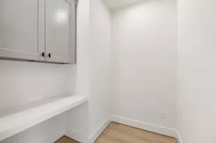 1226 E 23rd St, Houston, TX 77009 - Photo 12