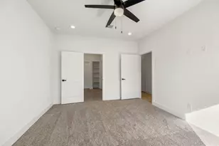1226 E 23rd St, Houston, TX 77009 - Photo 24