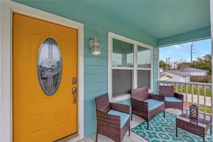 5420 Avenue Q, Galveston, TX 77551 - Photo 2