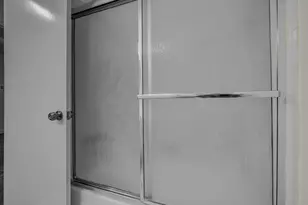 13975 Hollowgreen Dr, Houston, TX 77082 - Photo 22