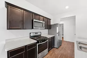 2419 Roaming Elk Ct, Spring, TX 77373 - Photo 6