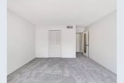 5050 Ambassador Way #218, Houston, TX 77056 - Photo 12