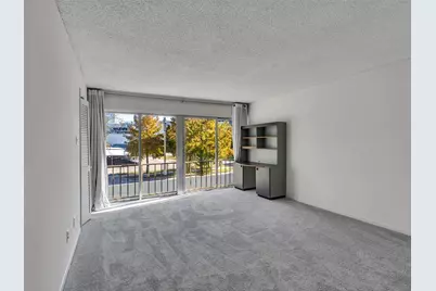 5050 Ambassador Way #218, Houston, TX 77056 - Photo 16