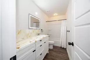 10930 Exeter St, Houston, TX 77093 - Photo 16