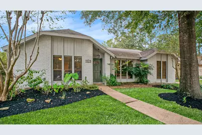 3819 Golden Lake Drive, Kingwood, TX 77345 - Photo 2