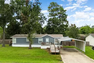 191 Aquarius Rd, Conroe, TX 77306 - Photo 1