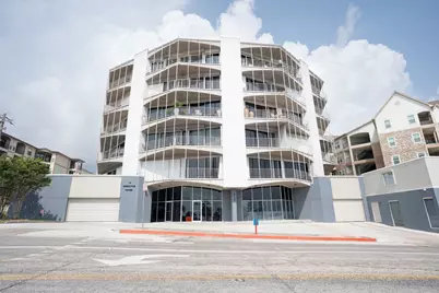 823 S Water Street #5F, Corpus Christi, TX 78401 - Photo 1