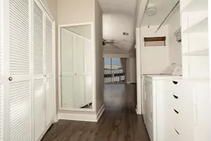 823 S Water St, Corpus Christi, TX 78401 - Photo 16