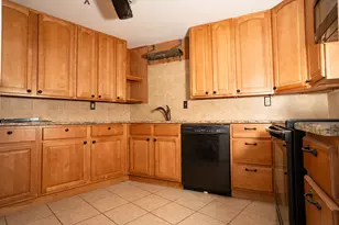 823 S Water St, Corpus Christi, TX 78401 - Photo 12