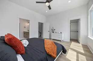 1949 Knoll Square Dr, Houston, TX 77080 - Photo 10