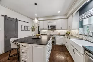 27 Cedarwing Ln, The Woodlands, TX 77380 - Photo 14