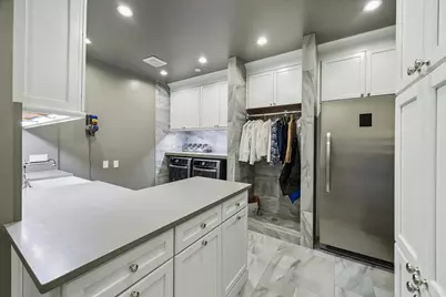 2249 Pelham Drive, Houston, TX 77019 - Photo 36