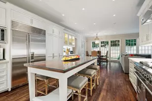 2249 Pelham Dr, Houston, TX 77019 - Photo 24