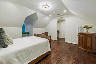 2249 Pelham Dr, Houston, TX 77019 - Photo 42