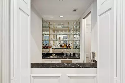 2249 Pelham Drive, Houston, TX 77019 - Photo 14