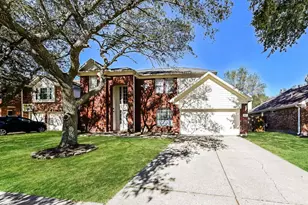 3117 Bay Creek Dr, Dickinson, TX 77539 - Photo 1