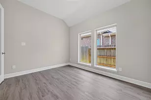 17371 Merigold Hts Dr, Conroe, TX 77302 - Photo 6