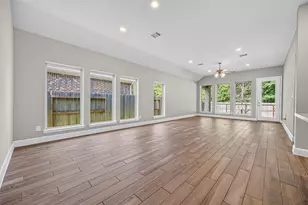 17371 Merigold Hts Dr, Conroe, TX 77302 - Photo 8